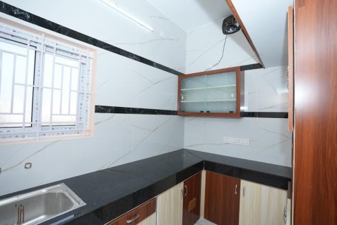 PR_04557